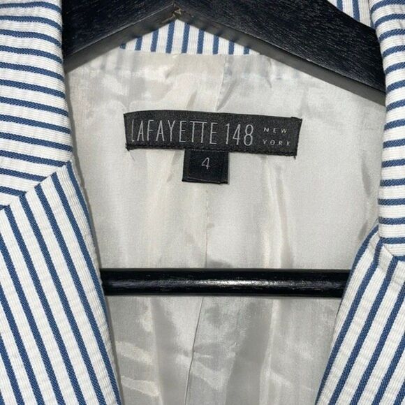 Lafayette 148 New York Size 4 Light Weight Blue Striped Blazer - Picture 9 of 12